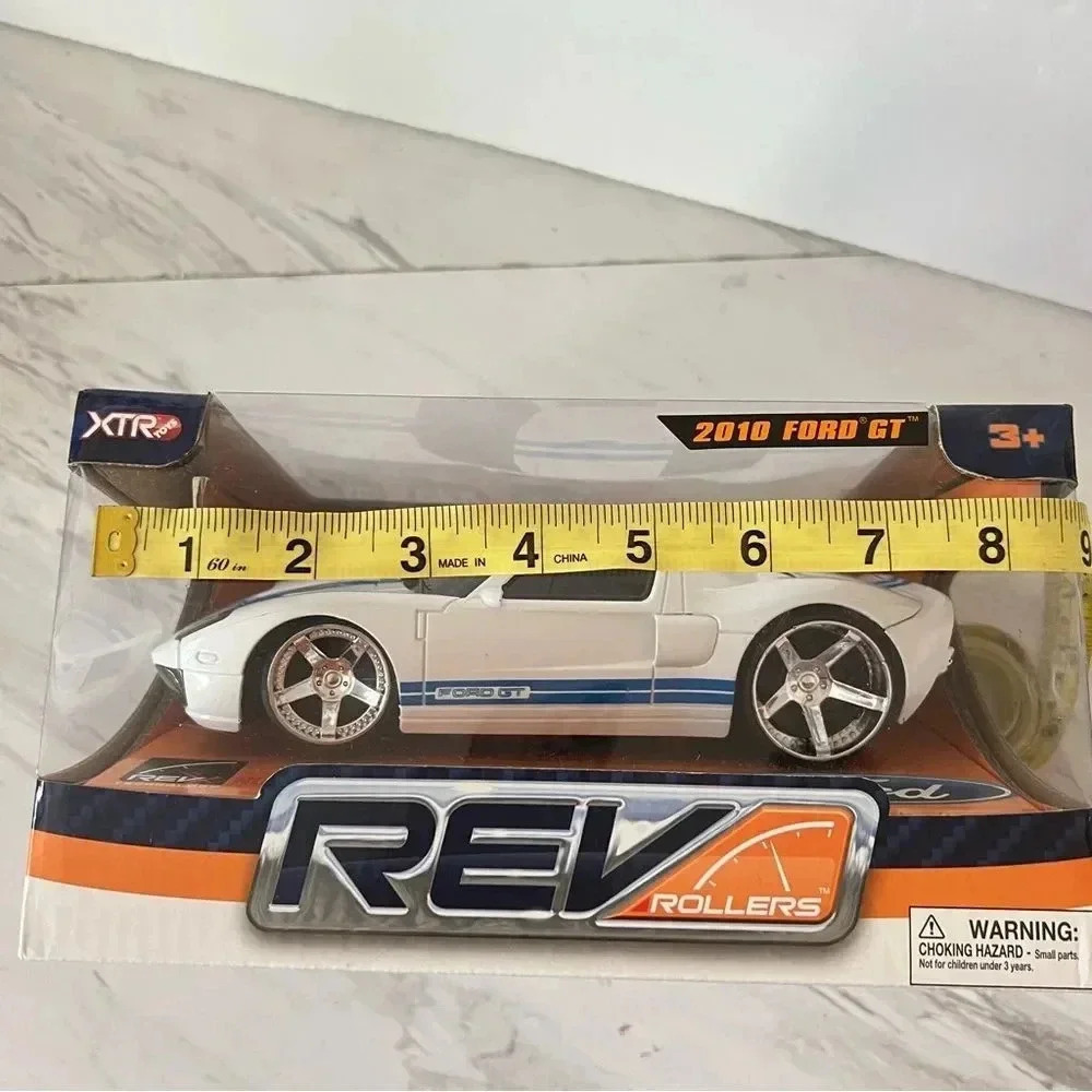XTR 2010 Ford GT Rev Roller Friction Toy Vehicle Car White/Blue Stripes - Picture 3 of 10